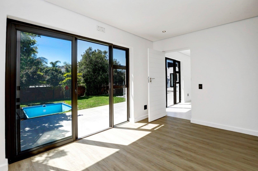 5 Bedroom Property for Sale in Welgemoed Western Cape